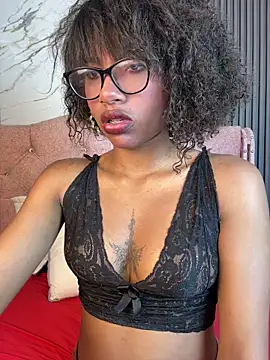 Morena-fire online show from 04-11-26, 07:18