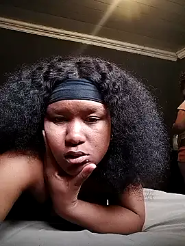 Chubbygoddess123 online show from 04-23-26, 12:40