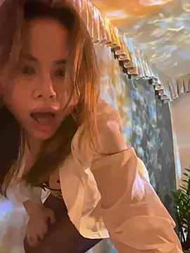 Snapshot of xiao_la_jiao chatting on 04-12-26, 05:56 xiao la jiao online show from 04-12-26, 05:56