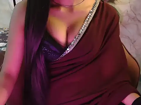 Snapshot of shreya___ chatting on 05-08-26, 09:47 shreya online show from 05-08-26, 09:47