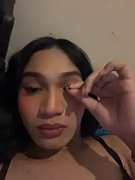 slutty aki online show from 06-15-26, 04:42