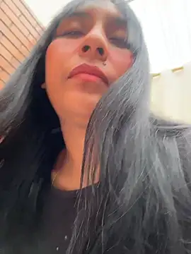 MELIZ QUEEN online show from 04-23-26, 01:35
