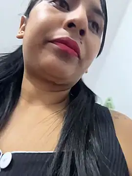 MELIZ QUEEN online show from 05-14-26, 11:50