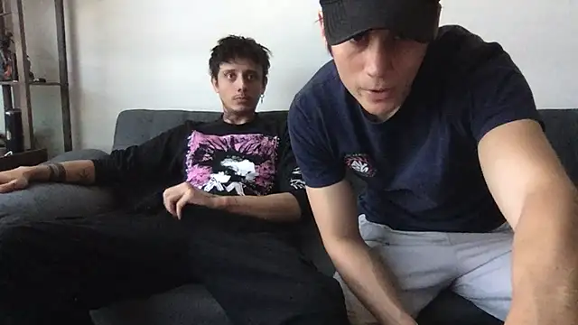 Chrixtopherobin online show from 04-29-26, 07:20