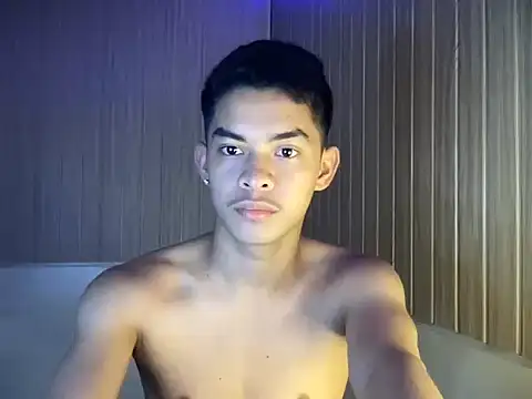 yourhotasian jhonpol16 online show from 04-30-26, 02:51