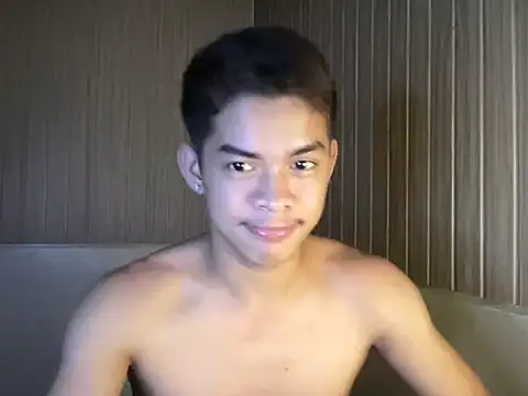 yourhotasian jhonpol16 online show from 05-11-26, 04:48