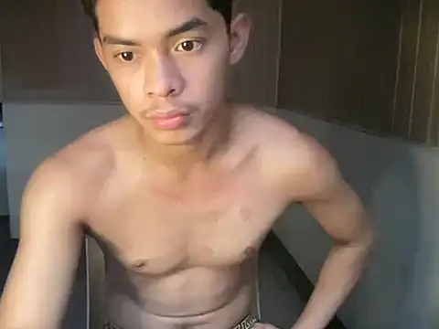 yourhotasian jhonpol16 online show from 06-23-26, 04:10