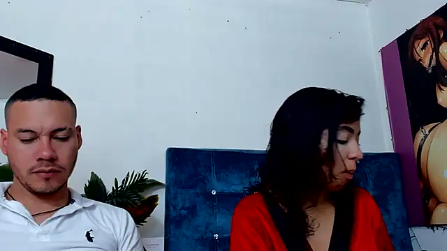Snapshot of Aronandmoli69 chatting on 07-06-26, 01:35 Aronandmoli69 online show from 07-06-26, 01:35