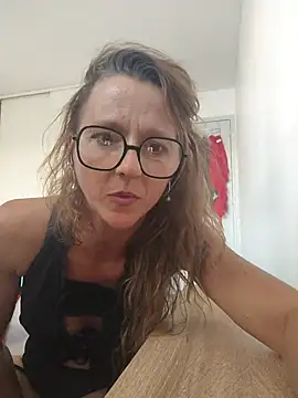 Snapshot of Shely5934 chatting on 06-29-26, 05:02 Shely5934 online show from 06-29-26, 05:02