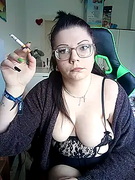 HotVWGirl online show from 04-21-26, 03:39