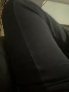 Nrwboy12 online show from 04-12-26, 05:18