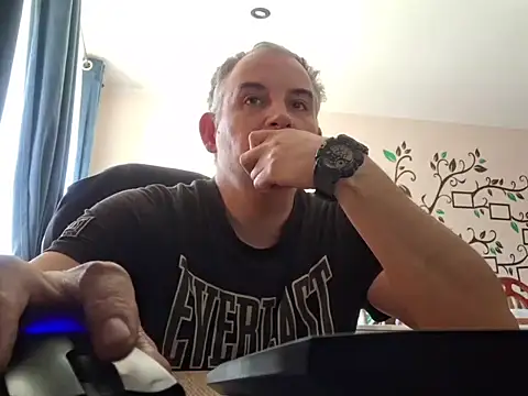 Piotr481 online show from 05-02-26, 10:53