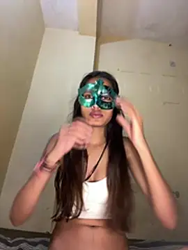Naughtyqueen69 online show from 05-09-26, 08:52