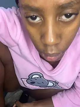 petite bee online show from 07-09-26, 04:05