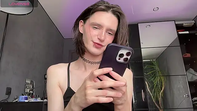 Niky Long online show from 07-15-26, 02:00