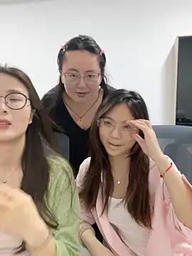 Taosi11 online show from 05-14-26, 06:42