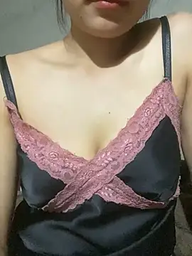 Snapshot of lira68 chatting on 04-17-26, 05:10 lira68 online show from 04-17-26, 05:10
