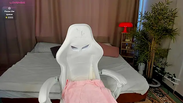alis tauber online show from 07-16-26, 09:26