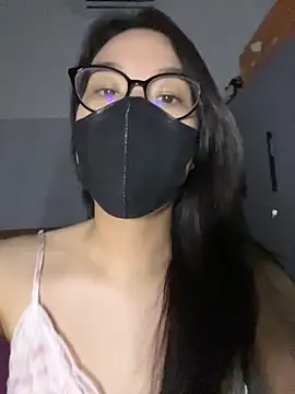 ZzyzyZ-009 online show from 06-18-26, 02:34