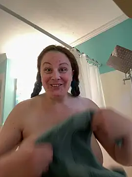 NeedyKitty47 online show from 06-05-26, 06:46