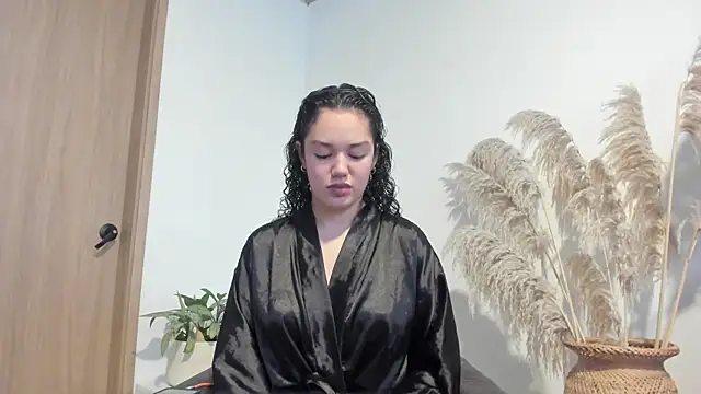 MiaRouseex online show from 05-01-26, 08:57