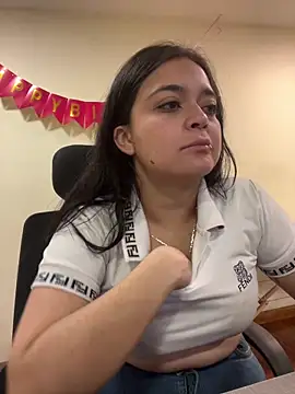 Selene  Ferrer online show from 05-21-26, 01:07