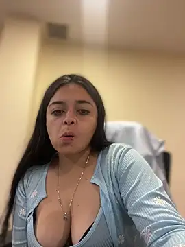 Selene  Ferrer online show from 06-12-26, 01:43