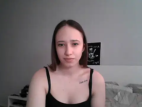 Snapshot of DarkMirel chatting on 05-08-26, 01:38 DarkMirel online show from 05-08-26, 01:38