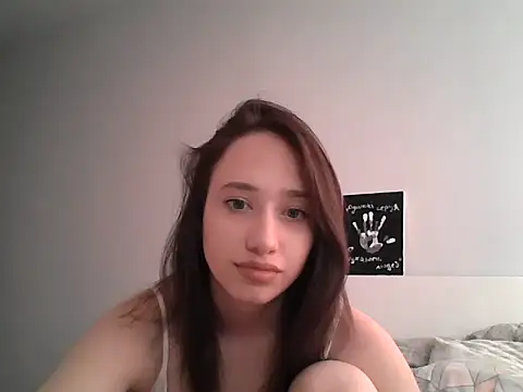 Snapshot of DarkMirel chatting on 05-20-26, 01:39 DarkMirel online show from 05-20-26, 01:39