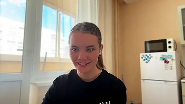 doana bebriti online show from 04-16-26, 12:17