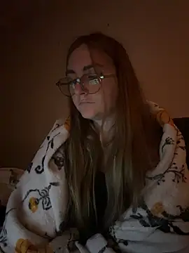 prettykitttty online show from 04-22-26, 05:54