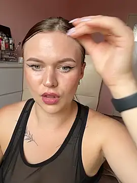 SweetLikaaa online show from 05-31-26, 05:09