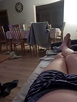 Miro9 online show from 04-19-26, 07:38