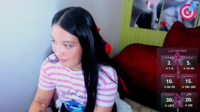Snapshot of Dakota_lee03 chatting on 05-04-26, 07:32 Dakota lee03 online show from 05-04-26, 07:32