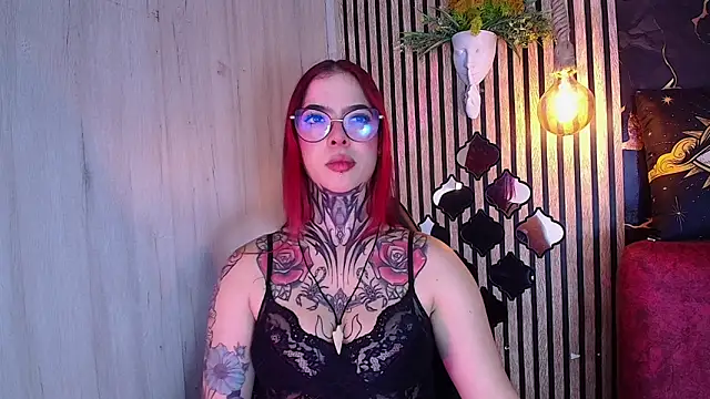 Snapshot of Atenea_Red chatting on 05-15-26, 08:27 Atenea Red online show from 05-15-26, 08:27