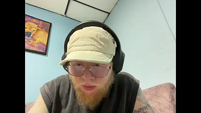 Snapshot of lucas_mike chatting on 04-15-26, 03:46 lucas mike online show from 04-15-26, 03:46