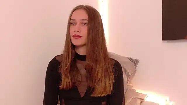 Snapshot of christinne_x chatting on 05-01-26, 04:39 christinne x online show from 05-01-26, 04:39