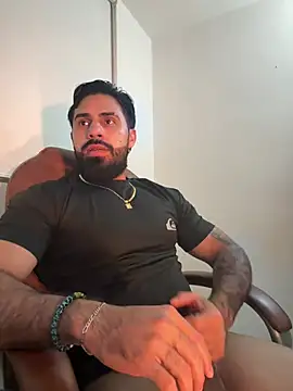 Snapshot of Ryan_Black3 chatting on 07-02-26, 12:43 Ryan Black3 online show from 07-02-26, 12:43