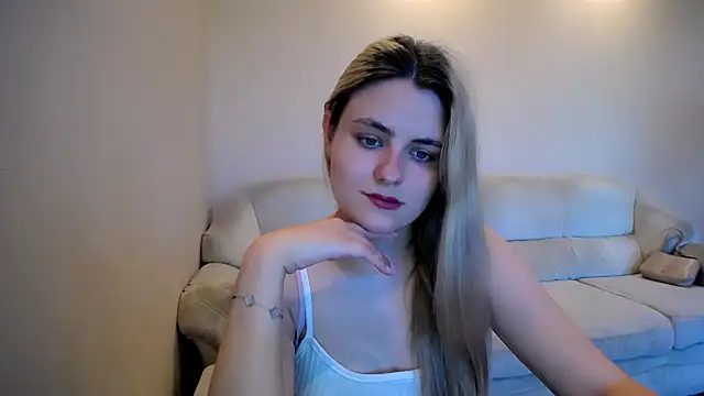 Snapshot of _shy_sabrina__ chatting on 06-15-26, 02:52 shy sabrina online show from 06-15-26, 02:52
