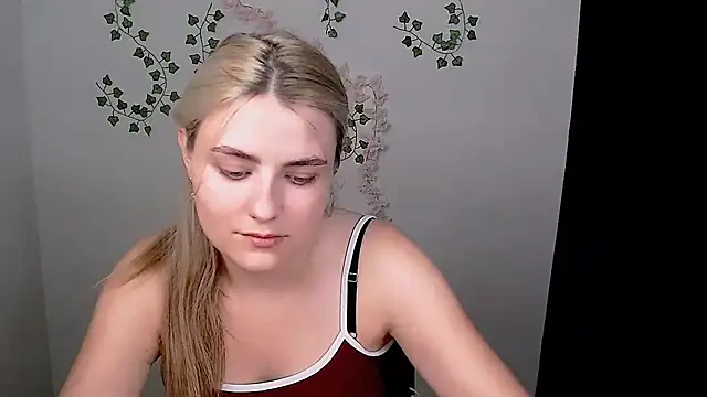 Snapshot of _shy_sabrina__ chatting on 06-30-26, 12:39 shy sabrina online show from 06-30-26, 12:39