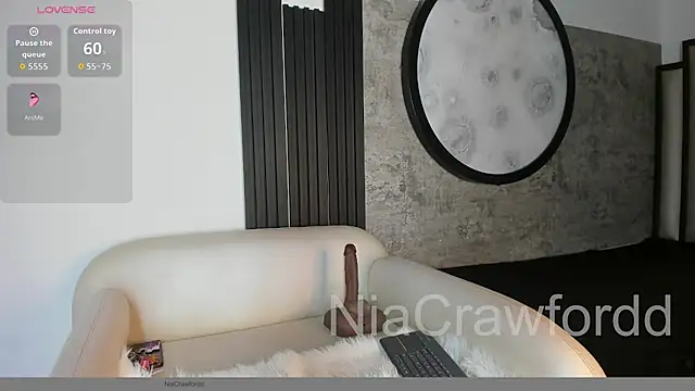 Snapshot of NiaCrawfordd chatting on 04-30-26, 04:52 NiaCrawfordd online show from 04-30-26, 04:52