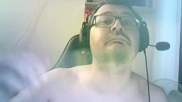 FantastickBombastick online show from 05-06-26, 03:17