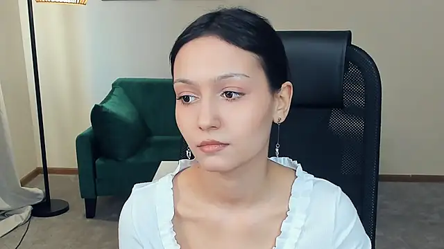 YunEiler online show from 04-15-26, 10:33