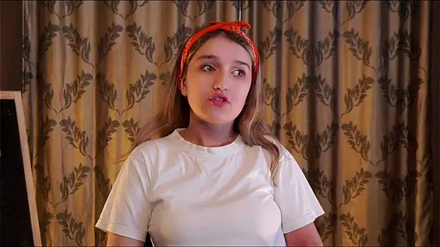 ThaliaNebel online show from 04-18-26, 01:15