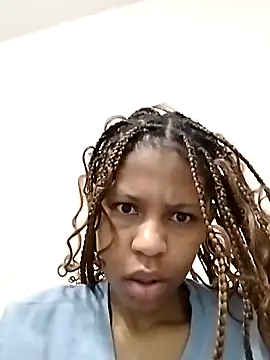 Slender012 online show from 06-04-26, 11:55