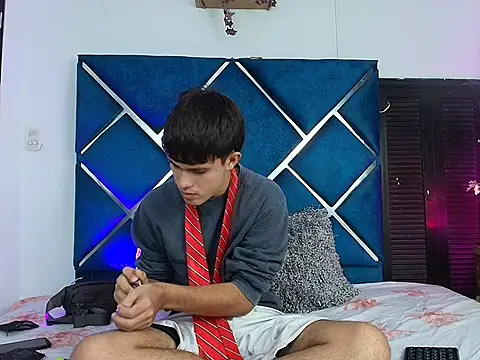 EdwinBoys online show from 04-18-26, 12:53