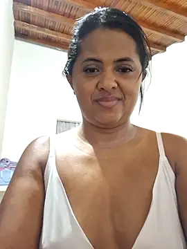 Ayla Phone online show from 05-12-26, 04:09