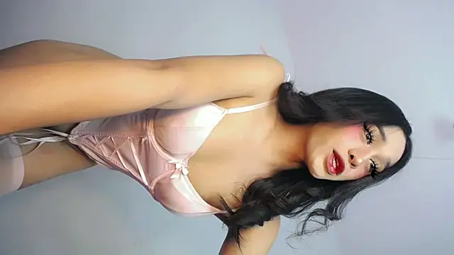 Snapshot of SassyEnchantressx chatting on 05-29-26, 02:59 SassyEnchantressx online show from 05-29-26, 02:59