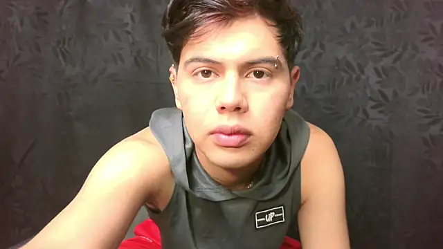 Snapshot of Felipe_Kold chatting on 05-26-26, 01:23 Felipe Kold online show from 05-26-26, 01:23