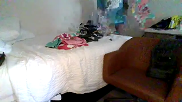 Snapshot of Dicksee_Left chatting on 05-04-26, 07:54 Dicksee Left online show from 05-04-26, 07:54